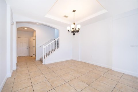 Townhouse in Davenport, Florida 4 bedrooms, 182.83 sq.m. № 1300392 - photo 19