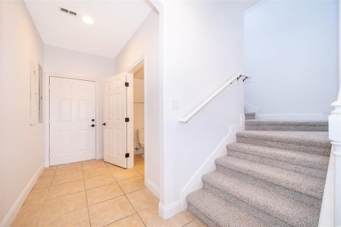 Townhouse in Davenport, Florida 4 bedrooms, 182.83 sq.m. № 1300392 - photo 24