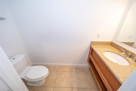 Adosado en venta en Davenport, Florida, 4 dormitorios, 182.83 m2 № 1300392 - foto 25