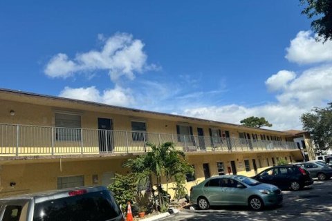 Condominio en venta en Lake Worth, Florida, 2 dormitorios, 84.36 m2 № 1103275 - foto 4