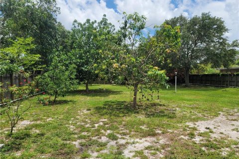 Villa ou maison à vendre à Hollywood, Floride: 2 chambres, 82.78 m2 № 543888 - photo 5