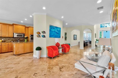 Casa en venta en North Bay Village, Florida, 3 dormitorios, 271.83 m2 № 1187914 - foto 23