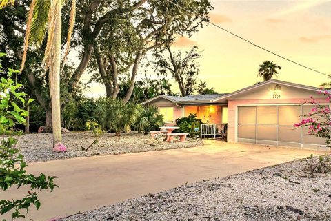 Casa en venta en New Port Richey, Florida, 2 dormitorios, 148.92 m2 № 1344294 - foto 2