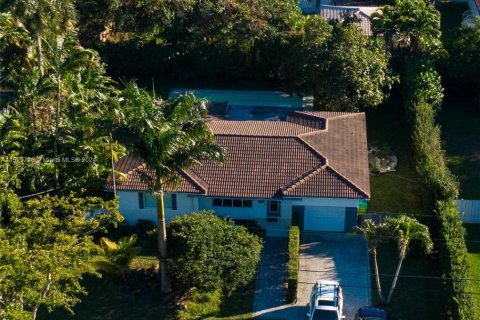 Casa en venta en El Portal, Florida, 3 dormitorios, 141.12 m2 № 1000040 - foto 10