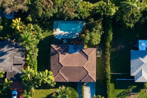 Casa en venta en El Portal, Florida, 3 dormitorios, 141.12 m2 № 1000040 - foto 7