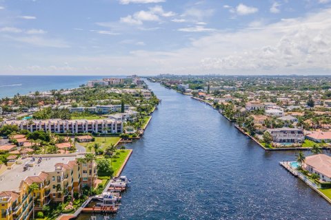 Copropriété à vendre à Deerfield Beach, Floride: 2 chambres, 112.88 m2 № 750590 - photo 3