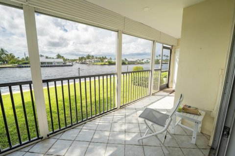 Copropriété à vendre à Deerfield Beach, Floride: 2 chambres, 112.88 m2 № 750590 - photo 15