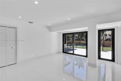 Casa en alquiler en Hollywood, Florida, 3 dormitorios, 155.7 m2 № 1347711 - foto 25