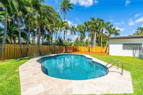 Casa en alquiler en Hollywood, Florida, 3 dormitorios, 155.7 m2 № 1347711 - foto 6