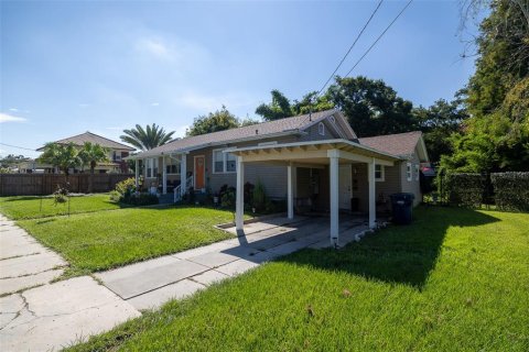 Villa ou maison à vendre à Tampa, Floride: 3 chambres, 155.15 m2 № 1390259 - photo 8