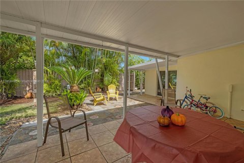 Casa en venta en Cutler Bay, Florida, 3 dormitorios, 128.58 m2 № 1378677 - foto 20