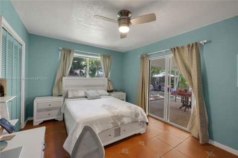 Casa en venta en Cutler Bay, Florida, 3 dormitorios, 128.58 m2 № 1378677 - foto 5