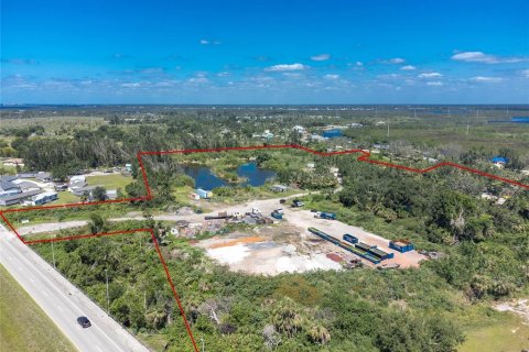 Terreno en venta en Punta Gorda, Florida № 481188 - foto 2