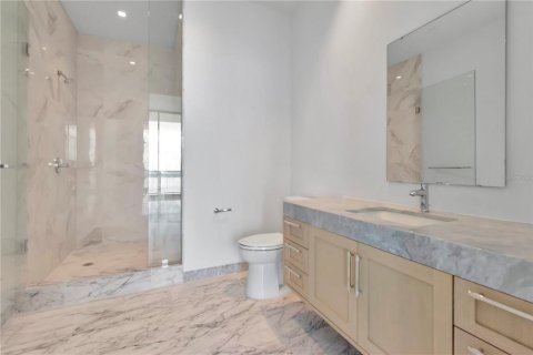 Copropriété à vendre à Tampa, Floride: 4 chambres, 517.47 m2 № 1355806 - photo 19