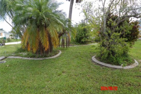 Land in Englewood, Florida № 1337796 - photo 1