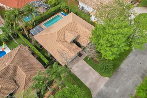 Casa en venta en Coconut Creek, Florida, 4 dormitorios, 196.02 m2 № 1099792 - foto 4