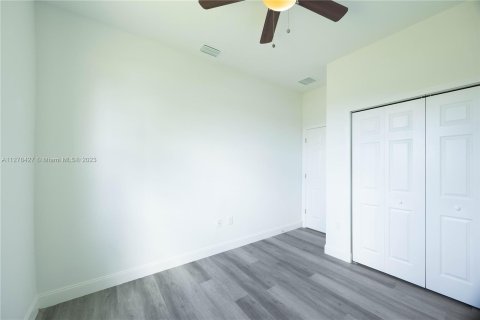 Casa en venta en Lehigh Acres, Florida, 3 dormitorios, 151.24 m2 № 121979 - foto 28