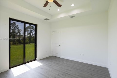Casa en venta en Lehigh Acres, Florida, 3 dormitorios, 136.47 m2 № 121977 - foto 30