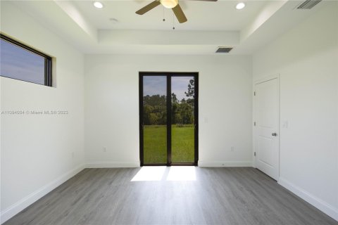 Villa ou maison à vendre à Lehigh Acres, Floride: 3 chambres, 136.47 m2 № 121977 - photo 29