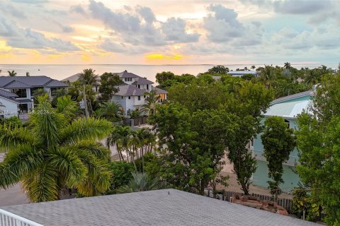 Villa ou maison à vendre à Islamorada, Village of Islands, Floride: 4 chambres, 364.55 m2 № 1348131 - photo 4