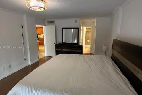 Copropriété à vendre à Hallandale Beach, Floride: 1 chambre, 80.82 m2 № 1348283 - photo 19