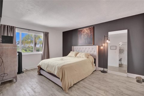 Copropriété à vendre à Weston, Floride: 2 chambres, 102.75 m2 № 1348234 - photo 19