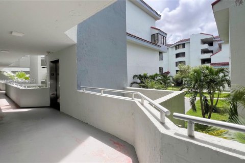 Copropriété à vendre à Miami, Floride: 2 chambres, 76.92 m2 № 1348047 - photo 25