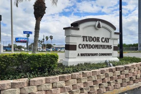 Купить кондоминиум в Тампа, Флорида 9 комнат, 141.21м2, № 797438 - фото 18