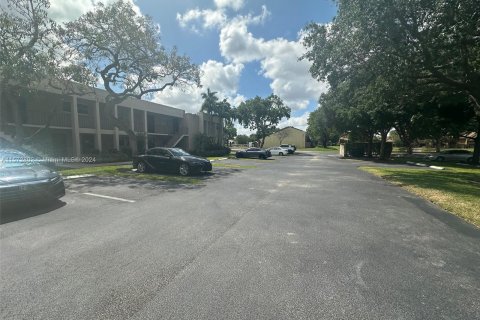 Copropriété à vendre à Davie, Floride: 3 chambres, 101.26 m2 № 1132342 - photo 19