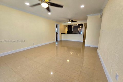 Condominio en venta en Davie, Florida, 3 dormitorios, 101.26 m2 № 1132342 - foto 29