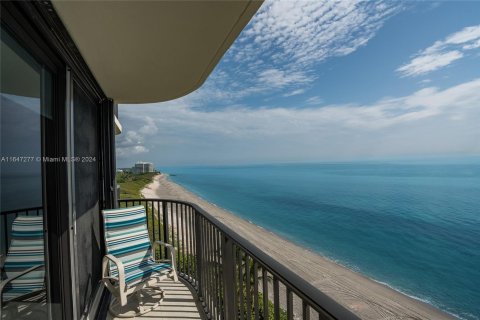 Condo in Tequesta, Florida, 3 bedrooms  № 1329989 - photo 7