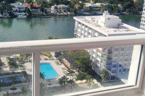 Condo in Miami Beach, Florida, 2 bedrooms  № 853831 - photo 5