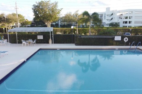 Condominio en venta en Lake Worth, Florida, 2 dormitorios, 100.52 m2 № 945545 - foto 2