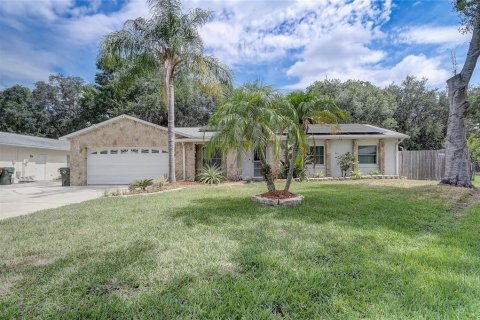 Villa ou maison à vendre à Kissimmee, Floride: 4 chambres, 138.05 m2 № 1251299 - photo 1