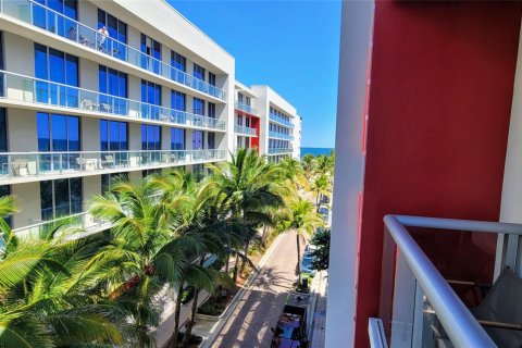 Condominio en venta en Hollywood, Florida, 34 m2 № 939051 - foto 30