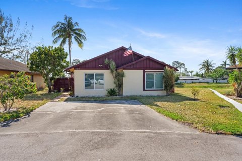 Townhouse in West Palm Beach, Florida 3 bedrooms, 120.03 sq.m. № 1155427 - photo 29