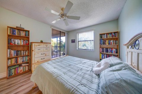 Condo in Coconut Creek, Florida, 3 bedrooms  № 1011513 - photo 15