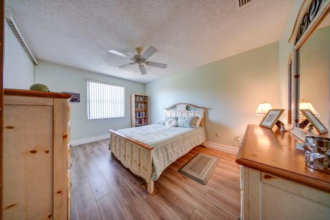 Condo in Coconut Creek, Florida, 3 bedrooms  № 1011513 - photo 20