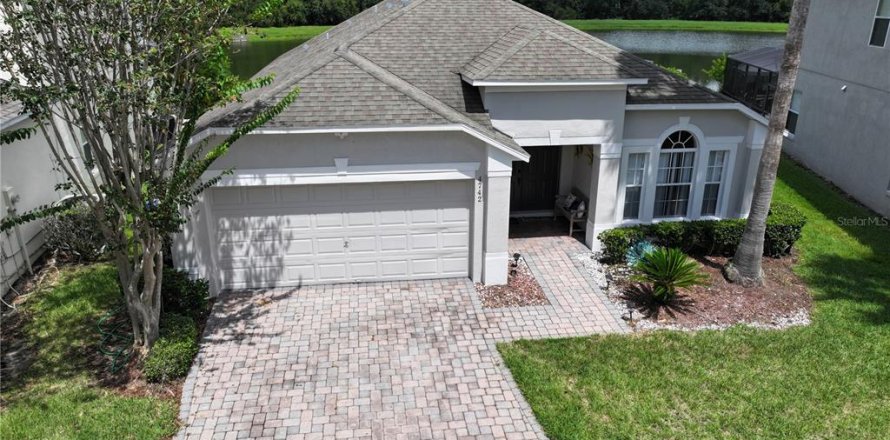 Casa en Kissimmee, Florida 4 dormitorios, 174.1 m2 № 1342373