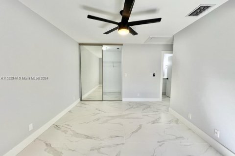 Casa en venta en Coconut Creek, Florida, 2 dormitorios, 102.75 m2 № 1092056 - foto 12