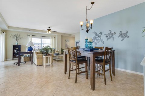 Copropriété à vendre à New Smyrna Beach, Floride: 3 chambres, 167.04 m2 № 1381147 - photo 4