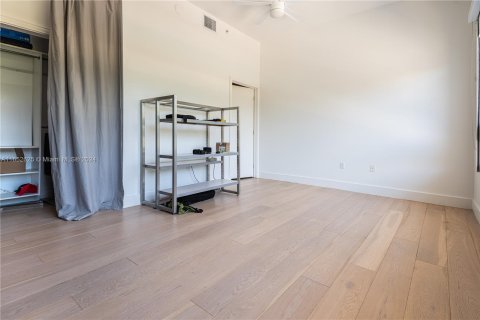 Copropriété à vendre à Miami Beach, Floride: 2 chambres, 127.74 m2 № 1348635 - photo 14