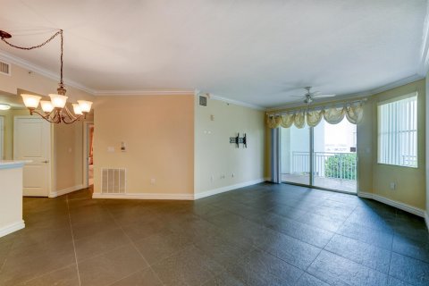 Condo in Stuart, Florida, 2 bedrooms  № 1096615 - photo 28