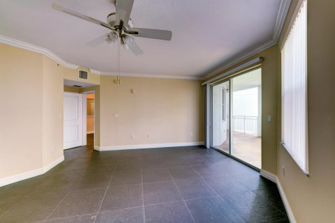 Condo in Stuart, Florida, 2 bedrooms  № 1096615 - photo 23