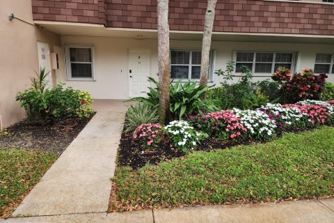 Condo in Pompano Beach, Florida, 3 bedrooms  № 1096660 - photo 1