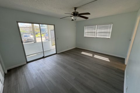 Condominio en venta en Deerfield Beach, Florida, 1 dormitorio, 65.03 m2 № 1185160 - foto 9