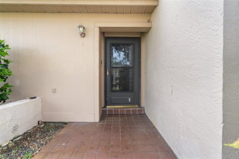 Townhouse in Holiday, Florida 2 bedrooms, 122.45 sq.m. № 1297931 - photo 11