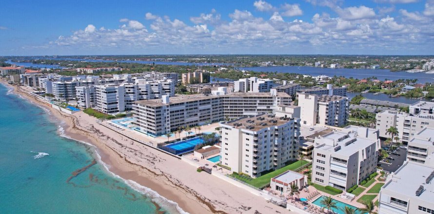 Condominio en South Palm Beach, Florida, 2 dormitorios  № 1189858