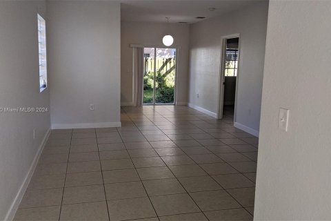 Condo in Homestead, Florida, 3 bedrooms  № 1421585 - photo 5