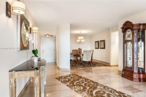 Copropriété à vendre à Hollywood, Floride: 2 chambres, 171.4 m2 № 1379058 - photo 13